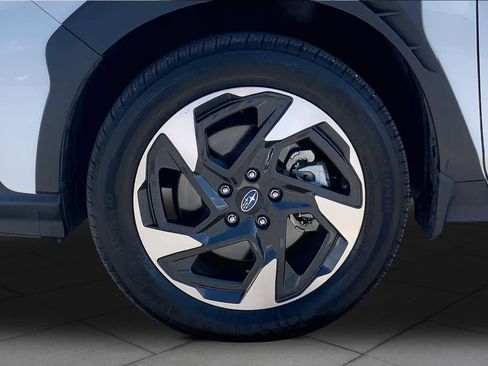 Used 2024 Subaru Crosstrek 2.5i Limited image 11