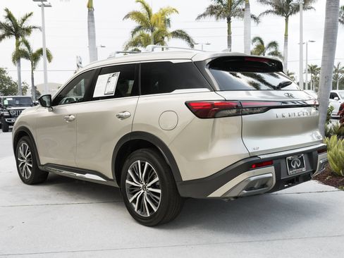 Used 2025 INFINITI QX60 Sensory w/ Vision Package AWD/4WD image 23