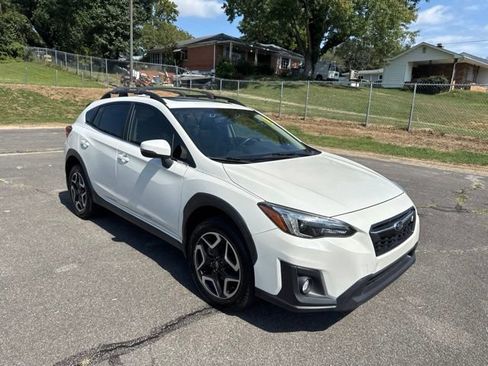 Used 2019 Subaru Crosstrek 2.0i Limited w/ Moonroof Package w/Navigation AWD/4WD image 2