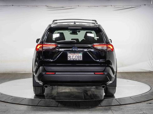 Certified 2024 Toyota RAV4 XLE w/ Convenience Package AWD/4WD image 3