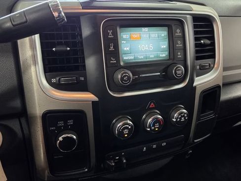 Used 2017 RAM 2500 SLT AWD/4WD image 21