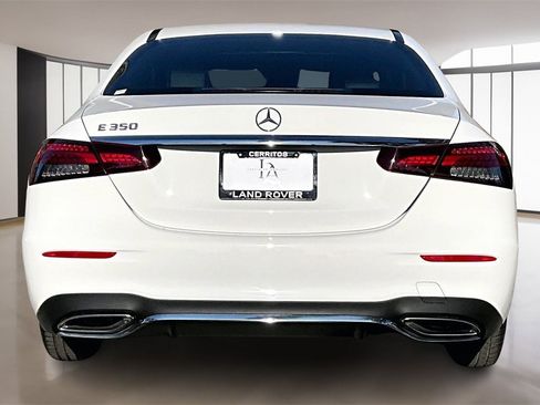 Used 2022 Mercedes-Benz E 350 Sedan image 5