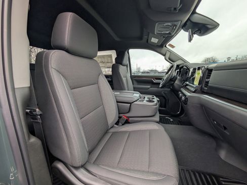 New 2026 Chevrolet Silverado 1500 LT image 32