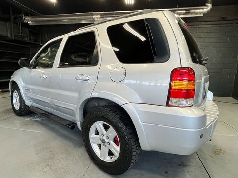 Used 2007 Ford Escape 4WD Hybrid image 5