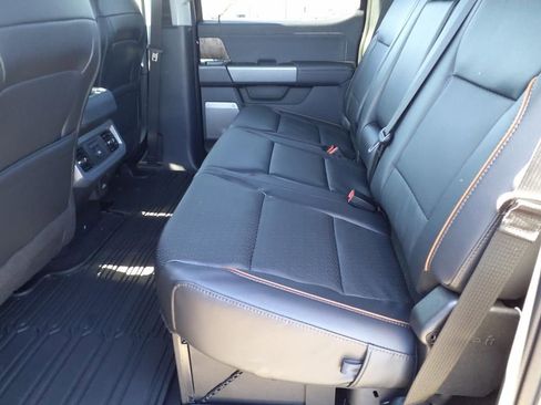 New 2025 Ford F250 Lariat w/ Chrome Package image 5