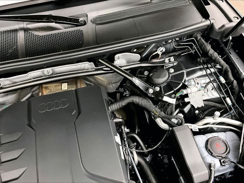 New 2026 Audi Q5 Premium Plus AWD/4WD image 17