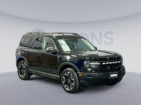 Used 2021 Ford Bronco Sport Outer Banks w/ Outer Banks Package (96D) image 10