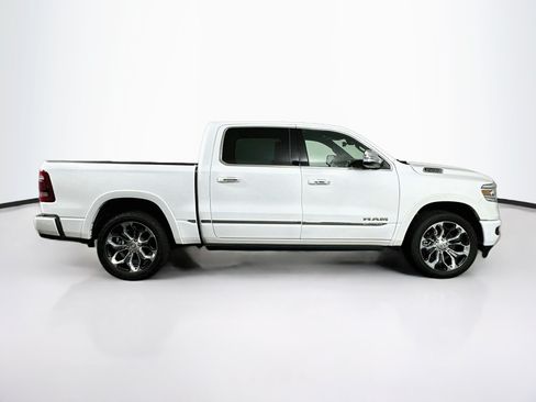 Used 2022 RAM 1500 Limited AWD/4WD image 10