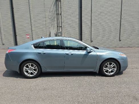 Used 2009 Acura TL w/ Technology Package FWD image 1