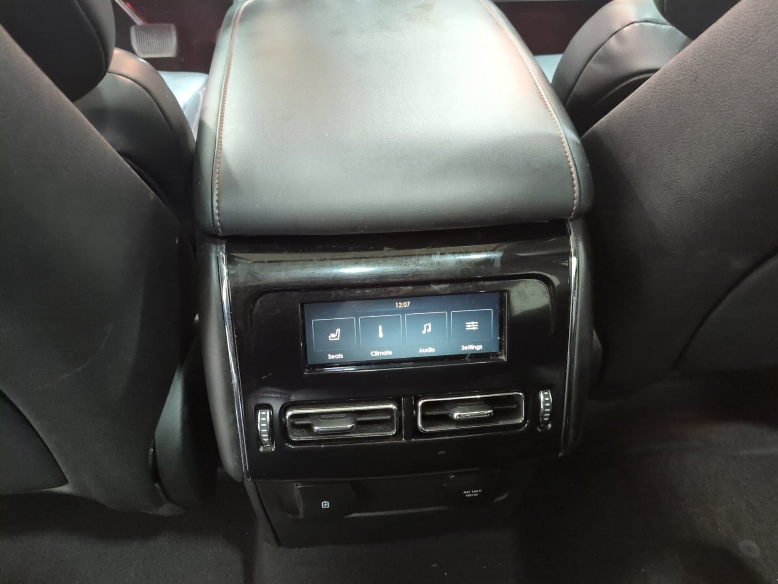Used 2020 Lincoln Aviator Grand Touring w/ Equipment Group 301A AWD/4WD image 15