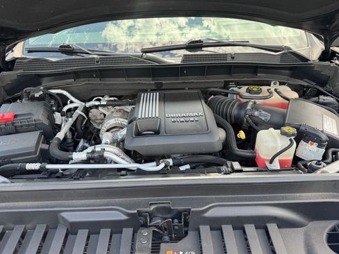 Used 2021 GMC Sierra 1500 Denali w/ Denali Ultimate Package AWD/4WD image 14