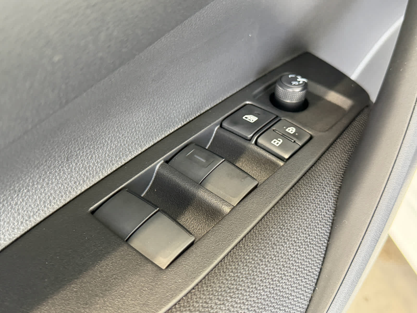 New 2027 Toyota Corolla LE FWD image 15