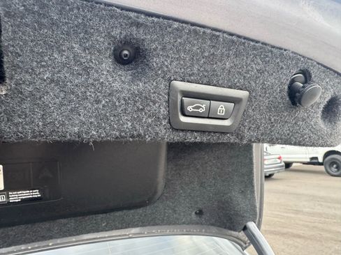 Used 2016 BMW 535i Sedan image 16