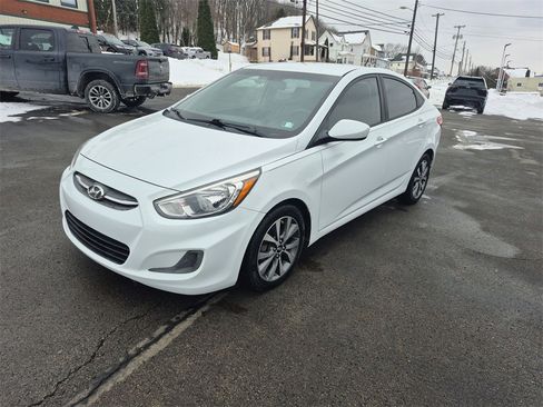 Used 2017 Hyundai Accent Value Edition image 11