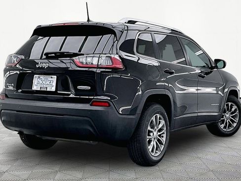 Used 2019 Jeep Cherokee Latitude Plus image 2