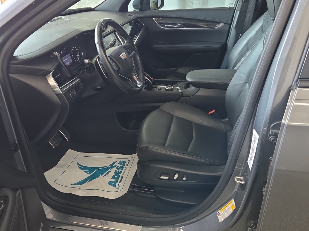 Used 2020 Cadillac XT6 Sport AWD/4WD image 9