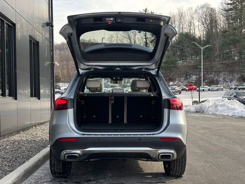 Used 2025 Mercedes-Benz GLA 250 4MATIC image 82