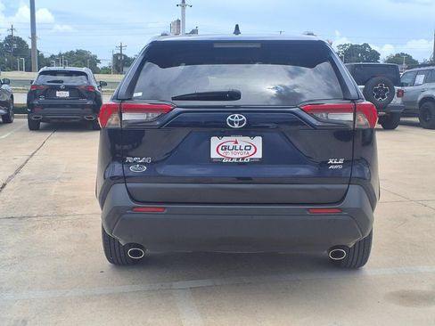 Certified 2025 Toyota RAV4 XLE AWD/4WD image 7