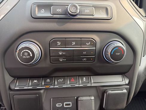 Used 2025 Chevrolet Silverado 1500 Custom AWD/4WD image 20