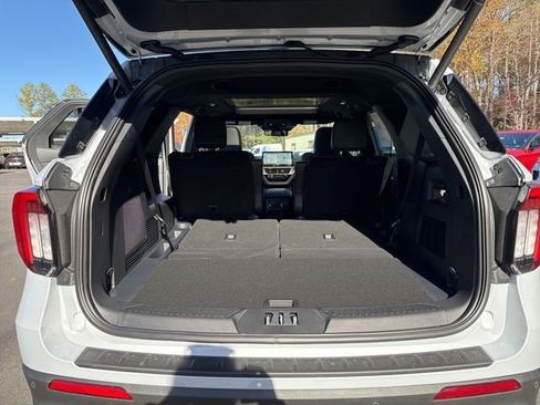 New 2026 Ford Explorer ST w/ Sun And Sound Package image 22