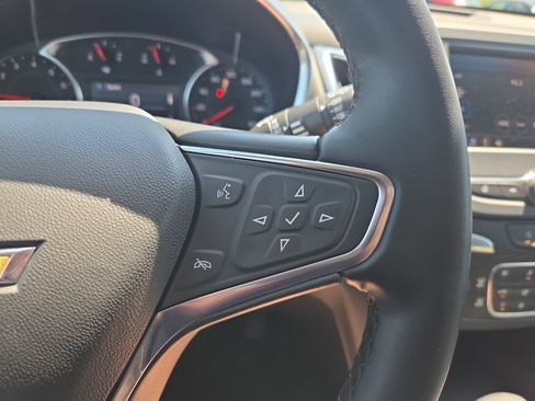 Used 2024 Chevrolet Equinox LT image 13