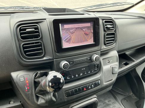 Used 2023 RAM ProMaster 2500 FWD image 14