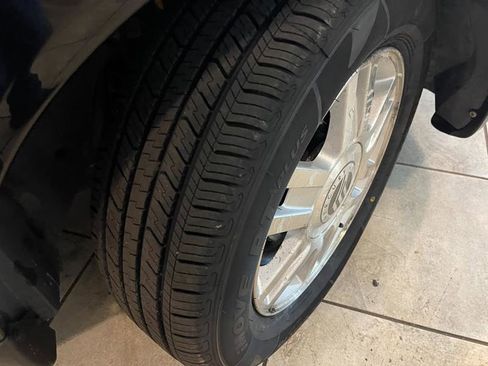 Used 2005 Mercury Sable LS FWD image 99