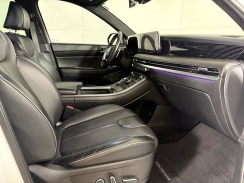 Used 2024 Hyundai Palisade Calligraphy image 14