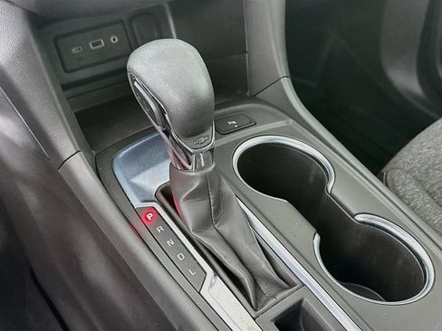 Used 2022 Chevrolet Equinox LT FWD image 24