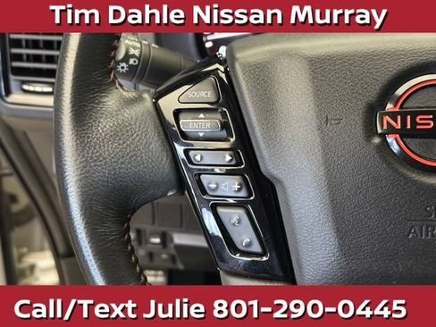 Used 2023 Nissan Frontier PRO-4X w/ Technology Package AWD/4WD image 23
