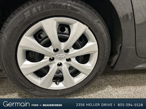 Used 2022 Toyota Corolla LE image 10