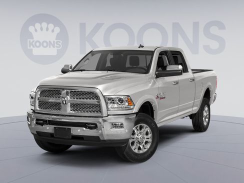 Used 2018 RAM 2500 Laramie w/ Protection Group AWD/4WD image 2