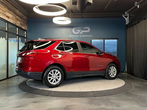 Used 2021 Chevrolet Equinox LT FWD image 3