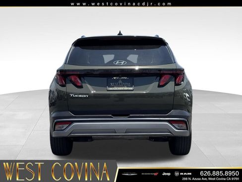 Used 2025 Hyundai Tucson SEL FWD image 9