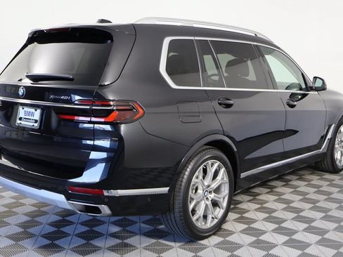 Used 2023 BMW X7 xDrive40i AWD/4WD image 4