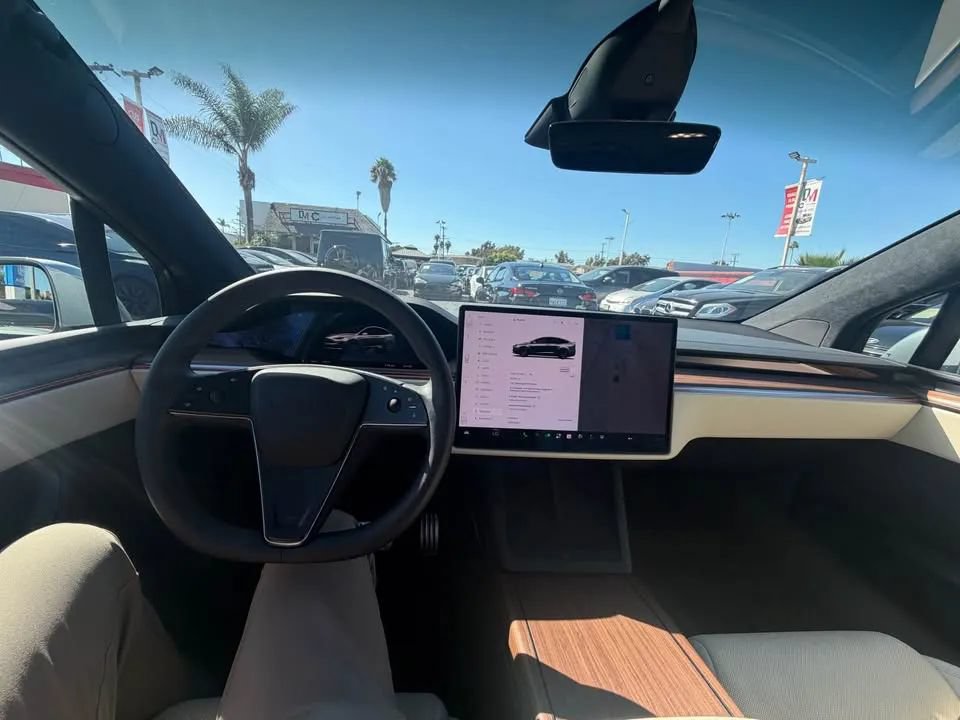 Used 2026 Tesla Model X AWD/4WD image 8