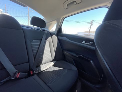 Used 2025 Kia K5 LXS image 39