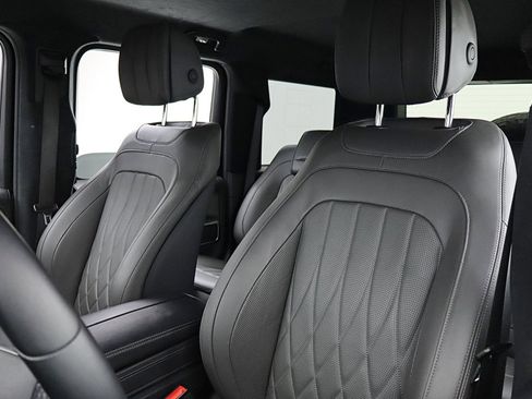 Used 2022 Mercedes-Benz G 550 image 26