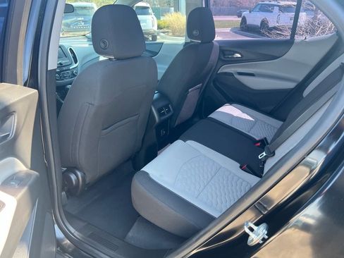 Used 2020 Chevrolet Equinox LS FWD image 5