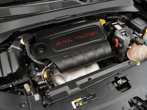 Certified 2022 Jeep Compass Trailhawk w/ Trailhawk Elite Group image 53