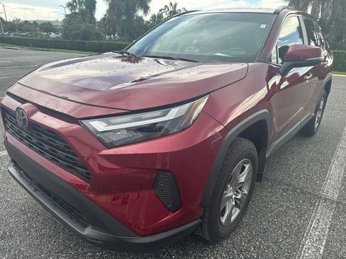 Used 2025 Toyota RAV4 XLE w/ Convenience Package FWD image 1