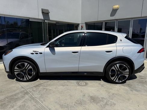 Certified 2025 Maserati Grecale Folgore AWD/4WD image 5
