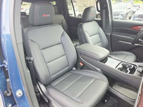 New 2026 Chevrolet Traverse Z71 AWD/4WD image 14