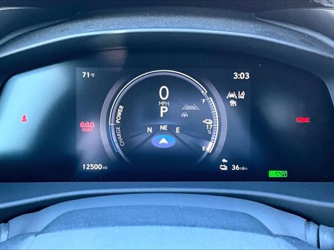 Used 2023 Lexus RZ 450e Premium image 25