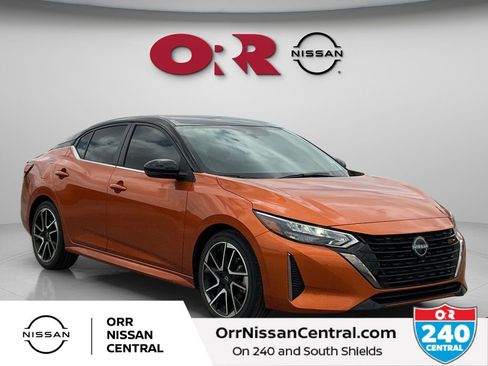 Used 2024 Nissan Sentra SR FWD image 3