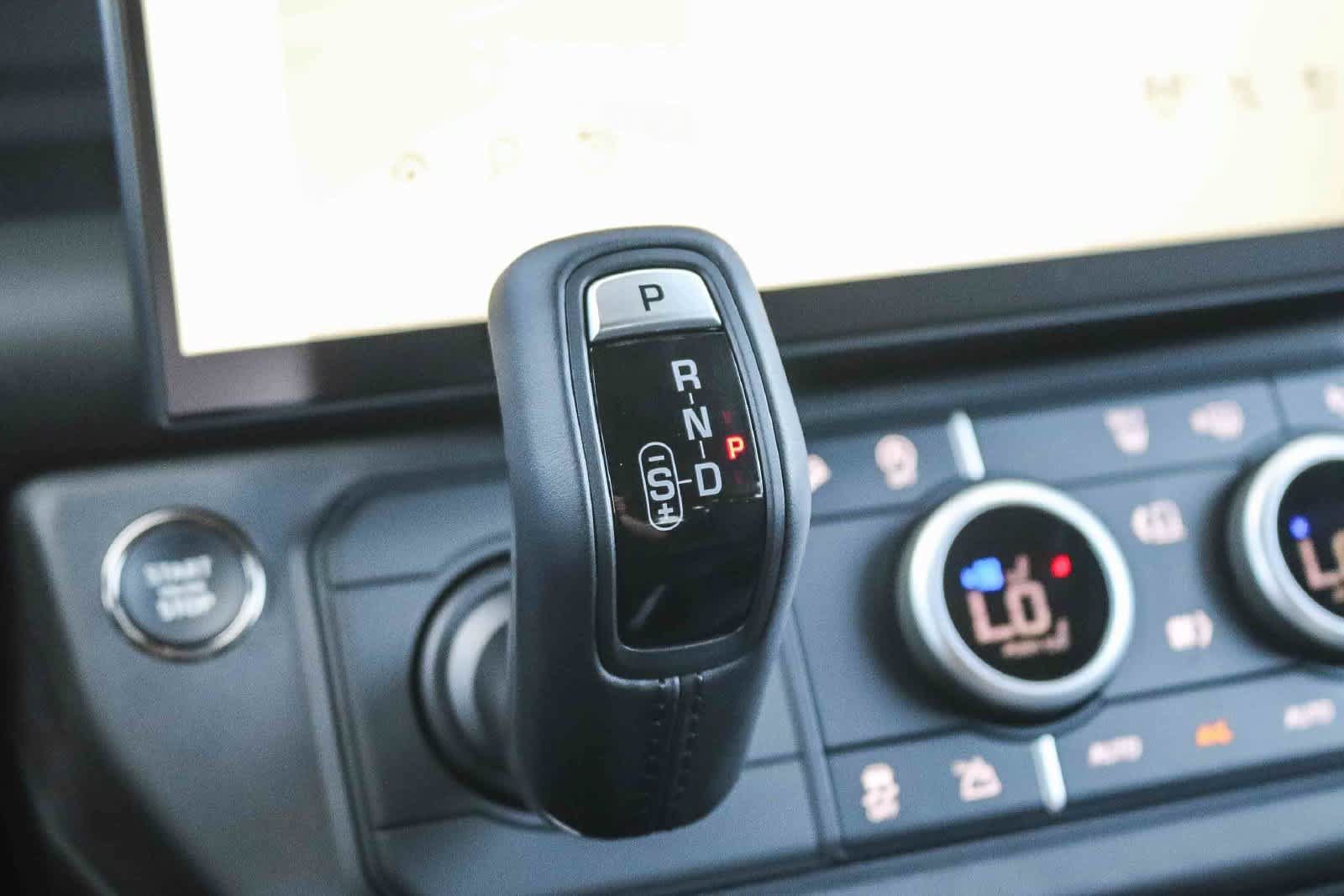 New 2026 Land Rover Defender 110 S AWD/4WD image 22