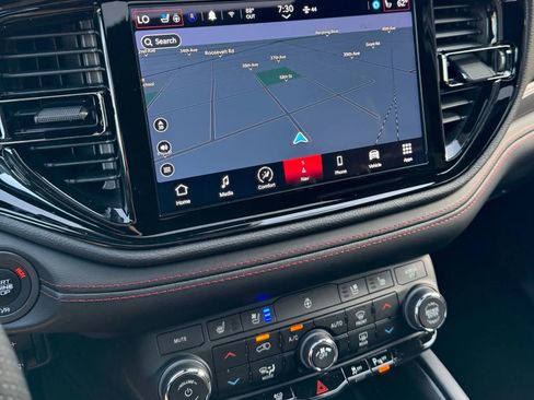 Used 2024 Dodge Durango R/T image 8