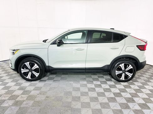 Used 2023 Volvo C40 P8 Recharge Plus image 6