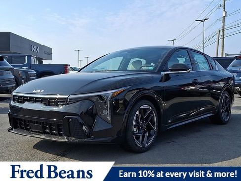 New 2026 Kia K4 GT-Line image 3