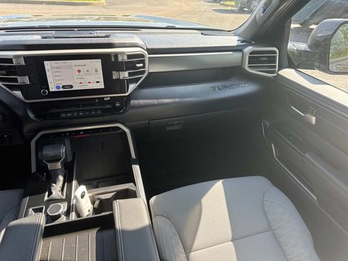 Used 2025 Toyota Tundra SR5 w/ SR5 Convenience Package AWD/4WD image 20